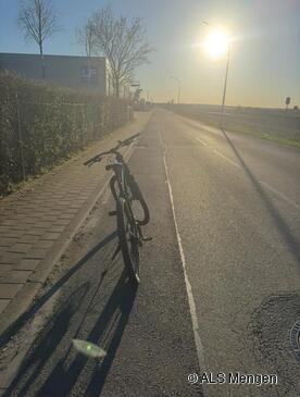 Fahrrad im Gegenlicht