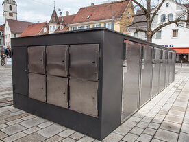 Fahrradboxem mit Ladestationen im Stadtzentrum