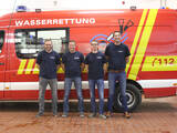 4 neue Feuerwehrtaucher in Mengen